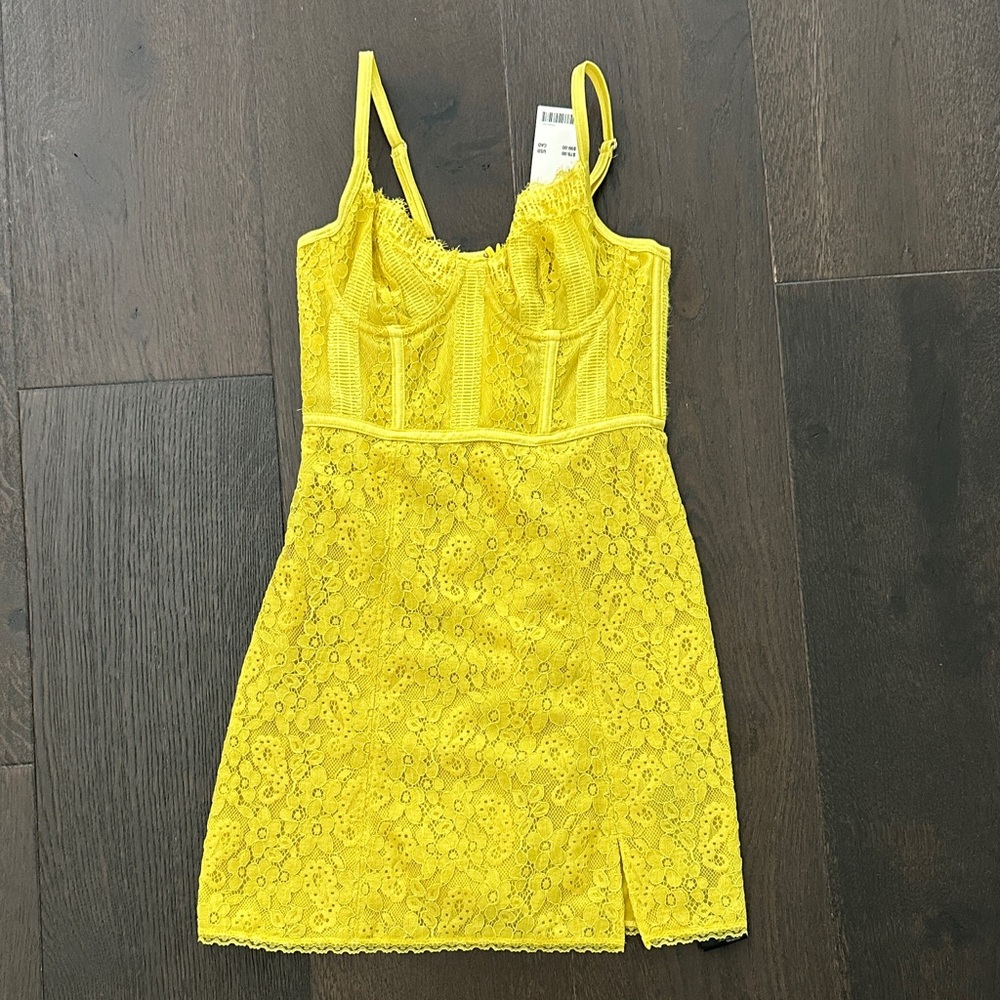 Urban Outfitters Yellow Lace Bustier Slip Dress XS new with tags